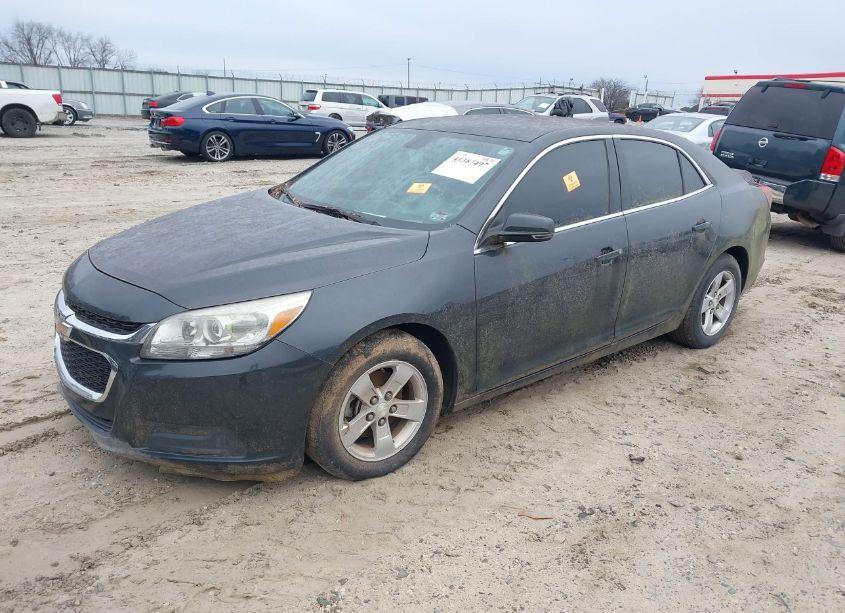 Photo 2 of 2015 Chevrolet Malibu 1LT (VIN 1G11C5SL3FF276140)