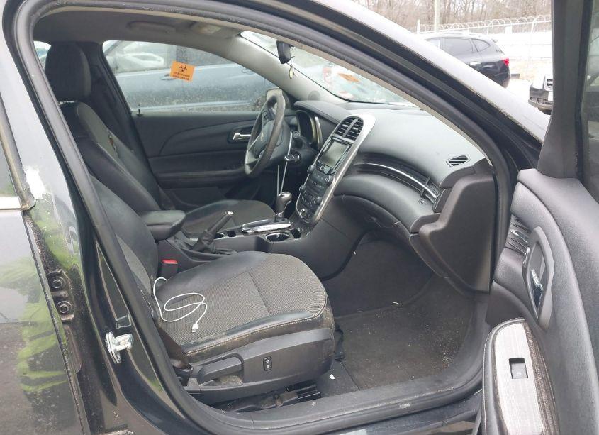 Photo 5 of 2015 Chevrolet Malibu 1LT (VIN 1G11C5SL3FF276140)