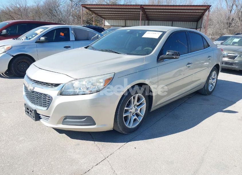 Photo 2 of 2014 Chevrolet Malibu 1LT (VIN 1G11C5SL4EF106626)