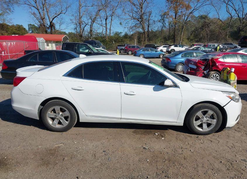 Photo 13 of 2014 Chevrolet Malibu 1LT (VIN 1G11C5SL4EF174635)