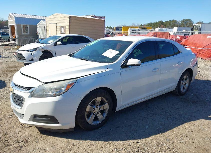 Photo 2 of 2014 Chevrolet Malibu 1LT (VIN 1G11C5SL4EF174635)