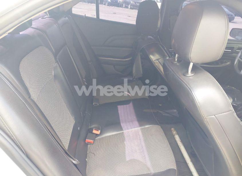 Photo 8 of 2014 Chevrolet Malibu 1LT (VIN 1G11C5SL4EF195159)