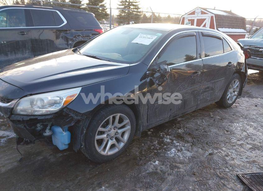 Photo 2 of 2014 Chevrolet Malibu 1LT (VIN 1G11C5SL4EF262388)