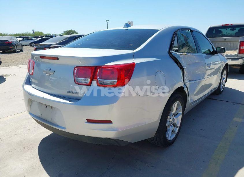 Photo 4 of 2014 Chevrolet Malibu 1LT (VIN 1G11C5SL4EF296430)