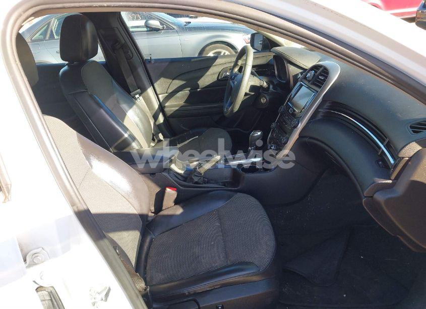 Photo 5 of 2014 Chevrolet Malibu 1LT (VIN 1G11C5SL4EF300489)