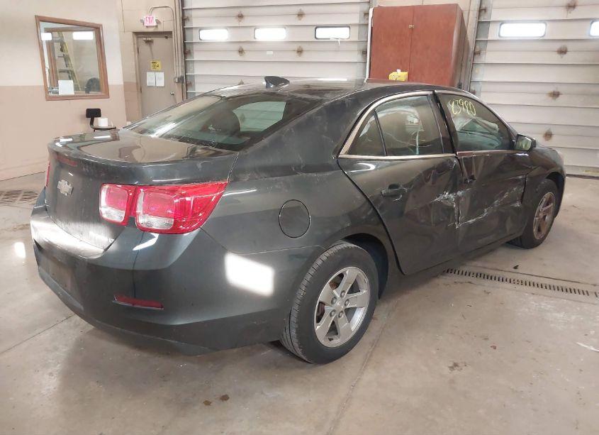 Photo 4 of 2015 Chevrolet Malibu 1LT (VIN 1G11C5SL4FF101394)