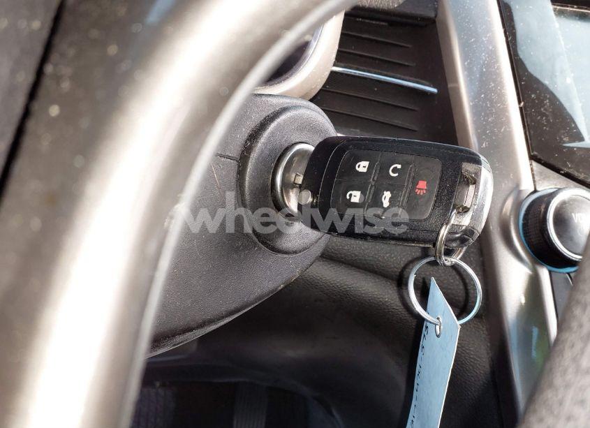 Photo 11 of 2015 Chevrolet Malibu 1LT (VIN 1G11C5SL4FF181974)