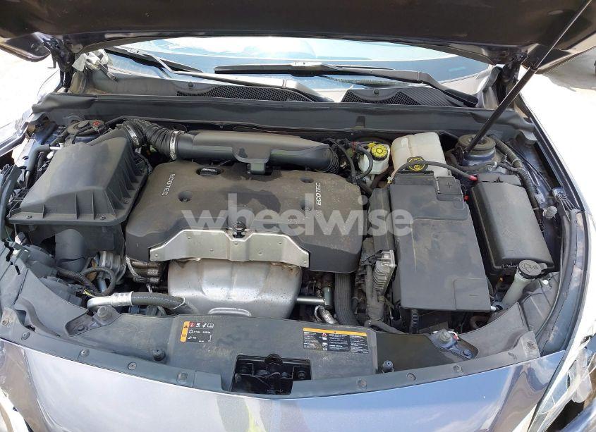 Photo 10 of 2015 Chevrolet Malibu 1LT (VIN 1G11C5SL4FF215282)
