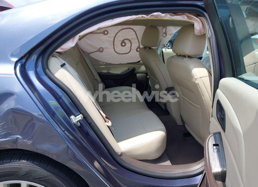 Photo 8 of 2015 Chevrolet Malibu 1LT (VIN 1G11C5SL4FF215282)