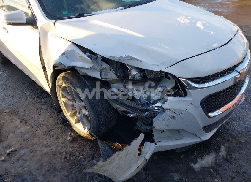 Photo 6 of 2015 Chevrolet Malibu 1LT (VIN 1G11C5SL4FF222278)
