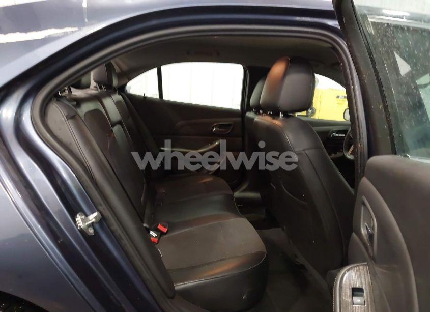 Photo 8 of 2015 Chevrolet Malibu 1LT (VIN 1G11C5SL4FF230302)