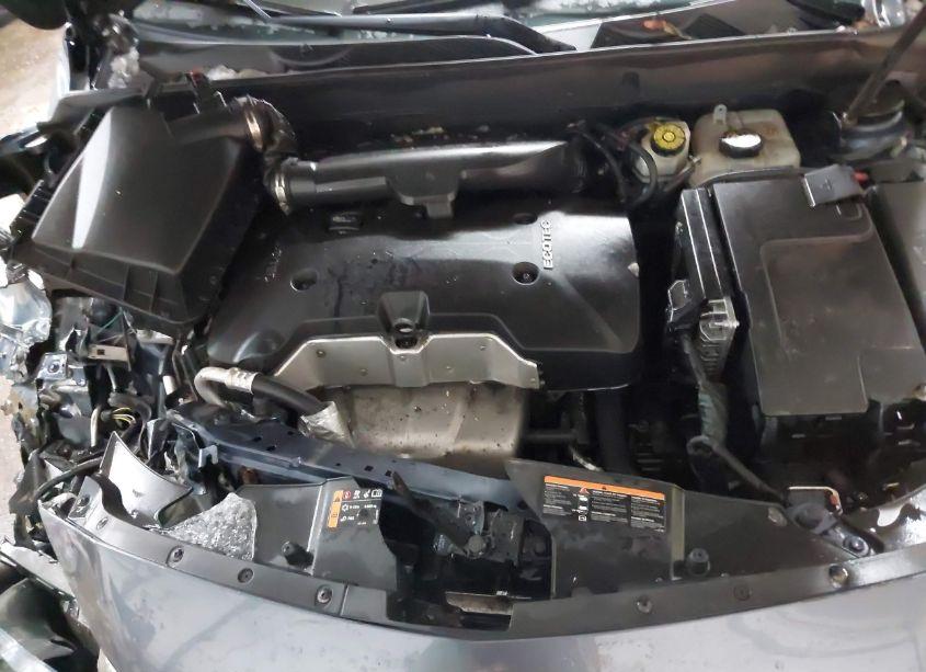 Photo 10 of 2015 Chevrolet Malibu 1LT (VIN 1G11C5SL4FF240215)