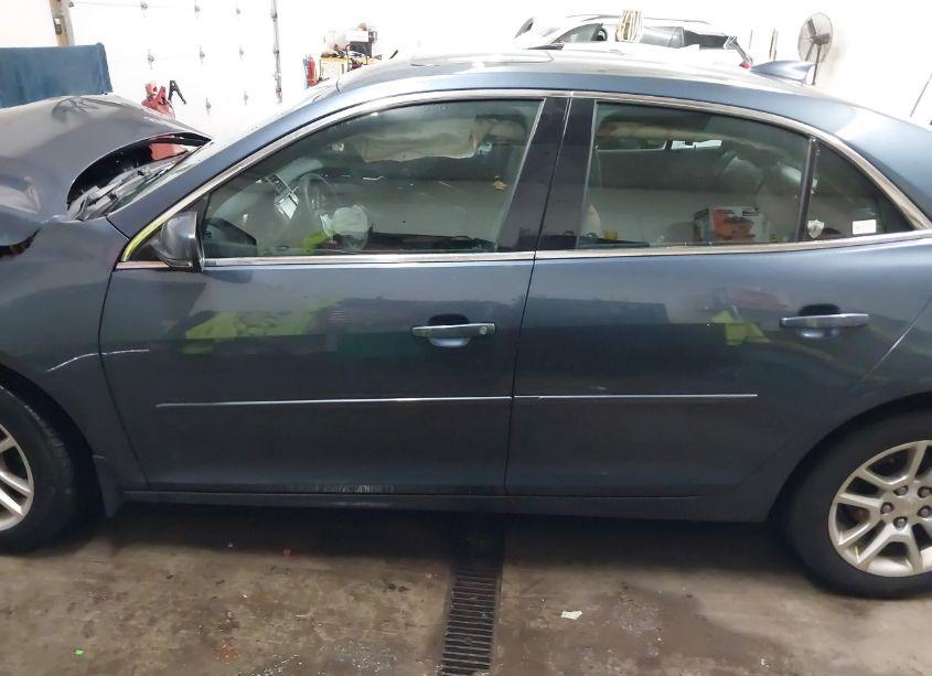 Photo 15 of 2015 Chevrolet Malibu 1LT (VIN 1G11C5SL4FF240215)
