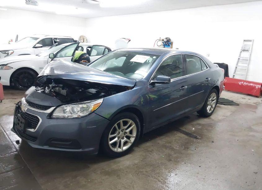 Photo 2 of 2015 Chevrolet Malibu 1LT (VIN 1G11C5SL4FF240215)