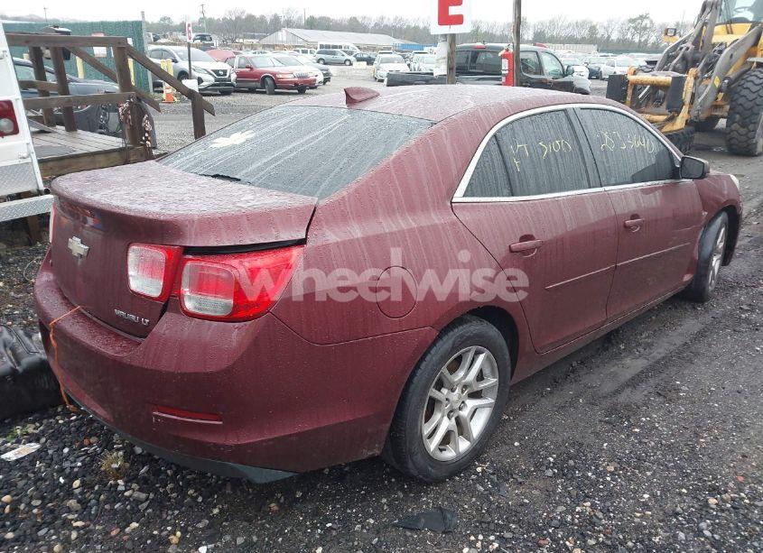 Photo 4 of 2015 Chevrolet Malibu 1LT (VIN 1G11C5SL4FF257001)