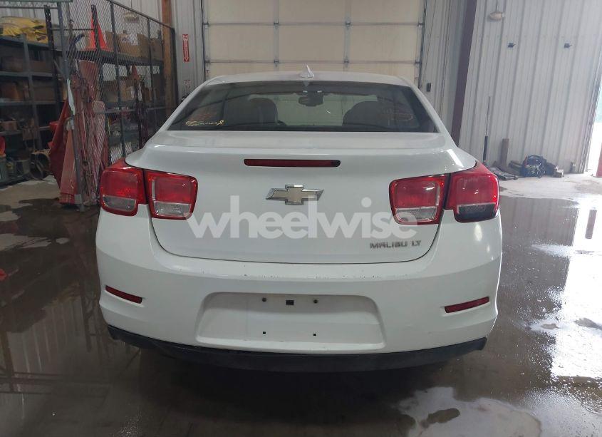 Photo 16 of 2015 Chevrolet Malibu 1LT (VIN 1G11C5SL4FF262098)