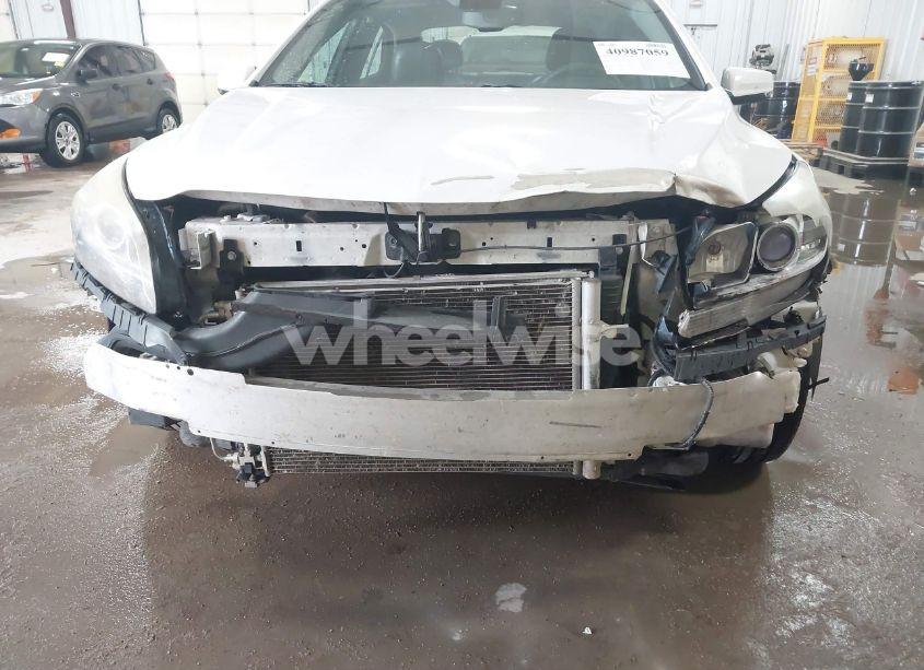 Photo 6 of 2015 Chevrolet Malibu 1LT (VIN 1G11C5SL4FF262098)