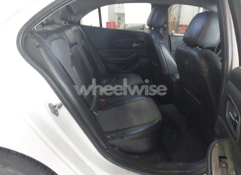 Photo 8 of 2015 Chevrolet Malibu 1LT (VIN 1G11C5SL4FF262098)