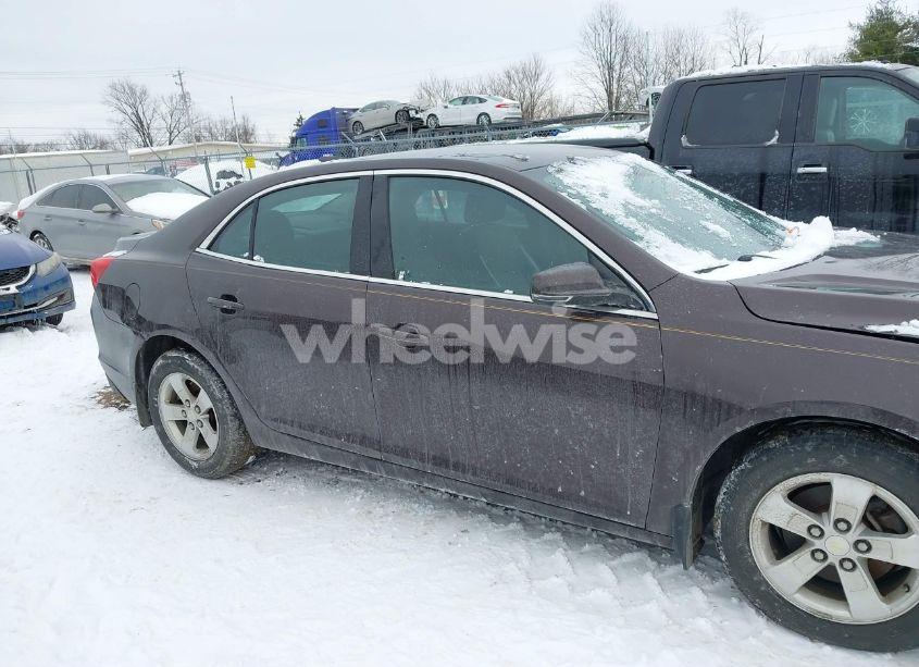 Photo 13 of 2015 Chevrolet Malibu 1LT (VIN 1G11C5SL4FF271450)