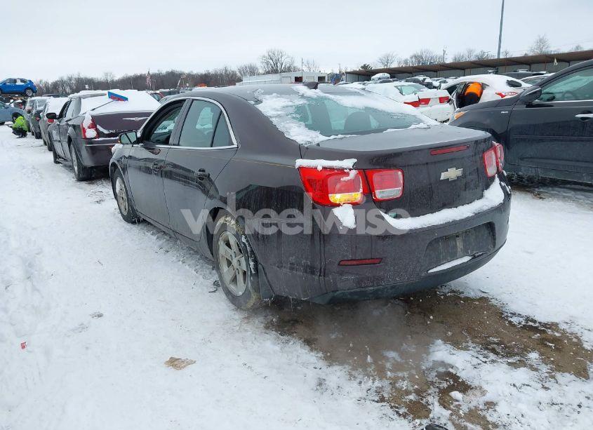 Photo 3 of 2015 Chevrolet Malibu 1LT (VIN 1G11C5SL4FF271450)