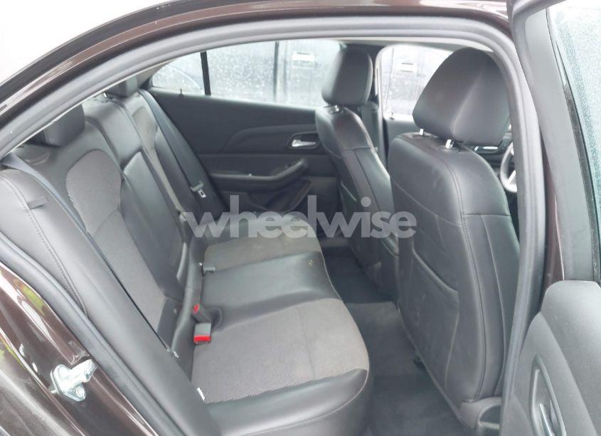 Photo 8 of 2015 Chevrolet Malibu 1LT (VIN 1G11C5SL4FF271450)
