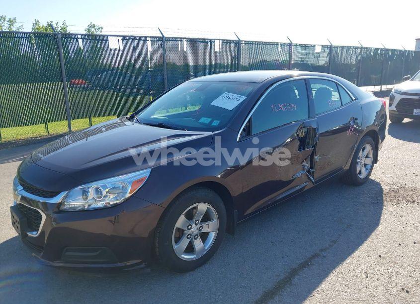 Photo 2 of 2015 Chevrolet Malibu 1LT (VIN 1G11C5SL4FF277829)