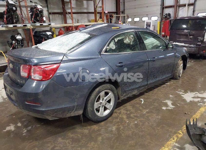 Photo 4 of 2015 Chevrolet Malibu 1LT (VIN 1G11C5SL4FF287082)