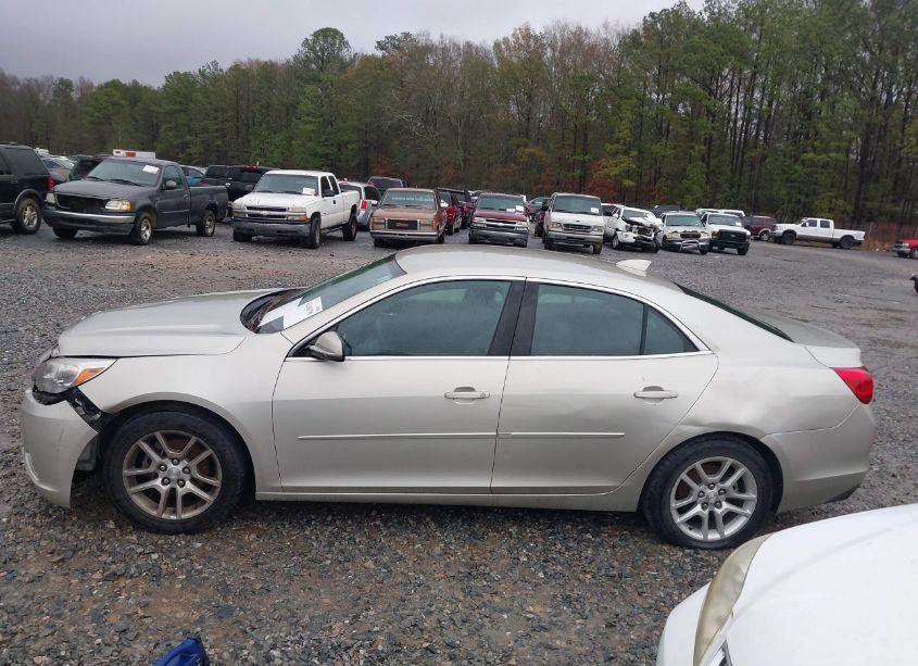 Photo 14 of 2015 Chevrolet Malibu 1LT (VIN 1G11C5SL4FF297191)