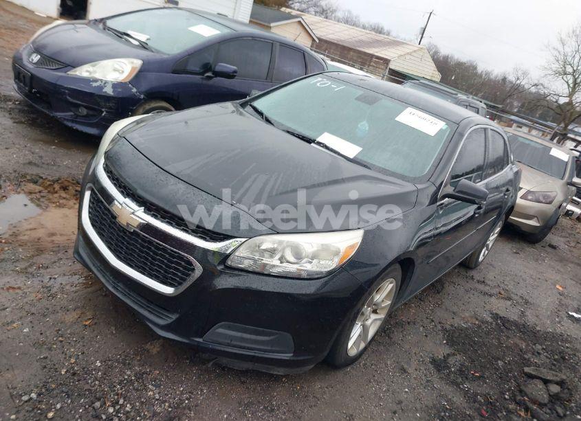 Photo 2 of 2015 Chevrolet Malibu 1LT (VIN 1G11C5SL4FF313406)