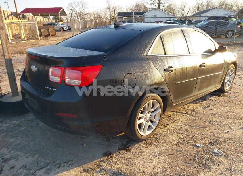 Photo 4 of 2015 Chevrolet Malibu 1LT (VIN 1G11C5SL4FF313406)