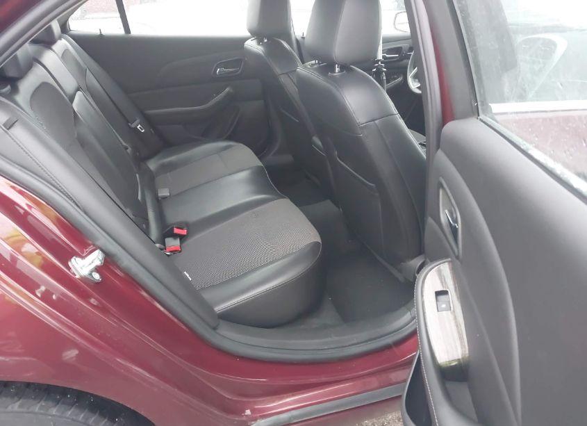 Photo 8 of 2015 Chevrolet Malibu 1LT (VIN 1G11C5SL4FF347135)
