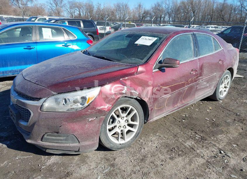 Photo 2 of 2015 Chevrolet Malibu 1LT (VIN 1G11C5SL4FF349208)