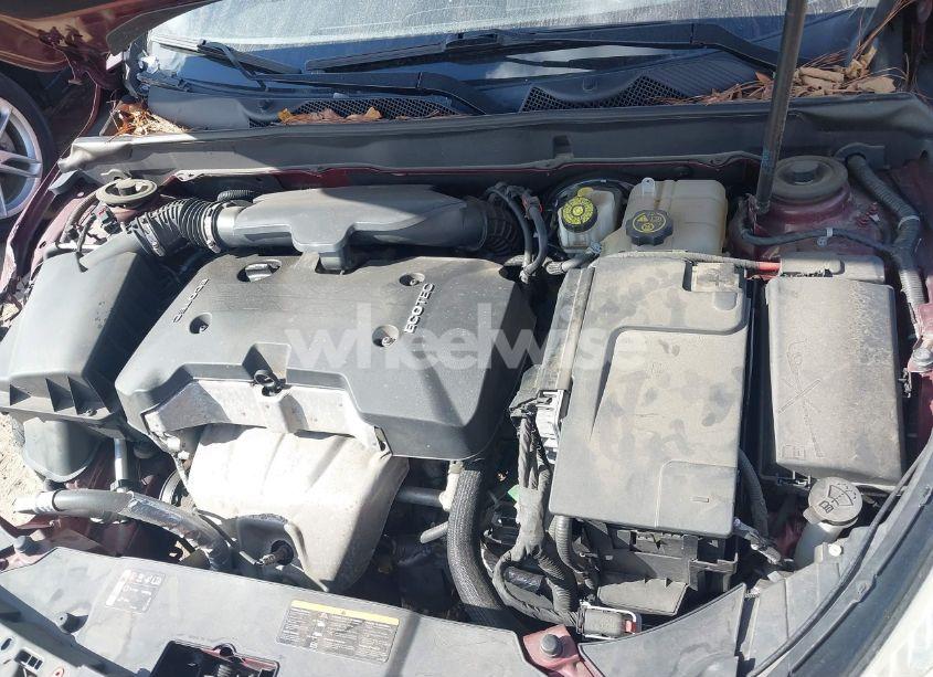 Photo 10 of 2015 Chevrolet Malibu 1LT (VIN 1G11C5SL4FF349550)