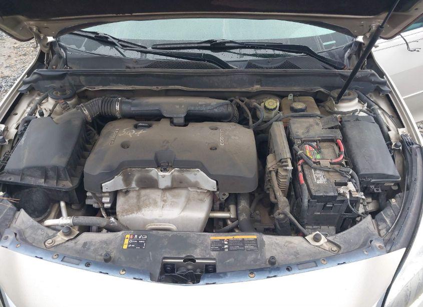 Photo 10 of 2015 Chevrolet Malibu 1LT (VIN 1G11C5SL4FF350729)