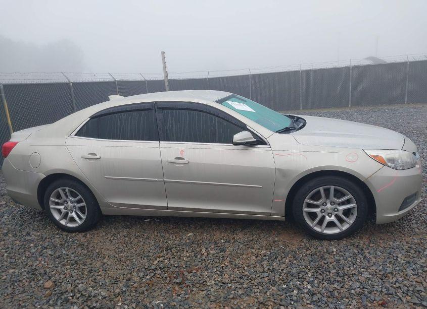 Photo 14 of 2015 Chevrolet Malibu 1LT (VIN 1G11C5SL4FF350729)
