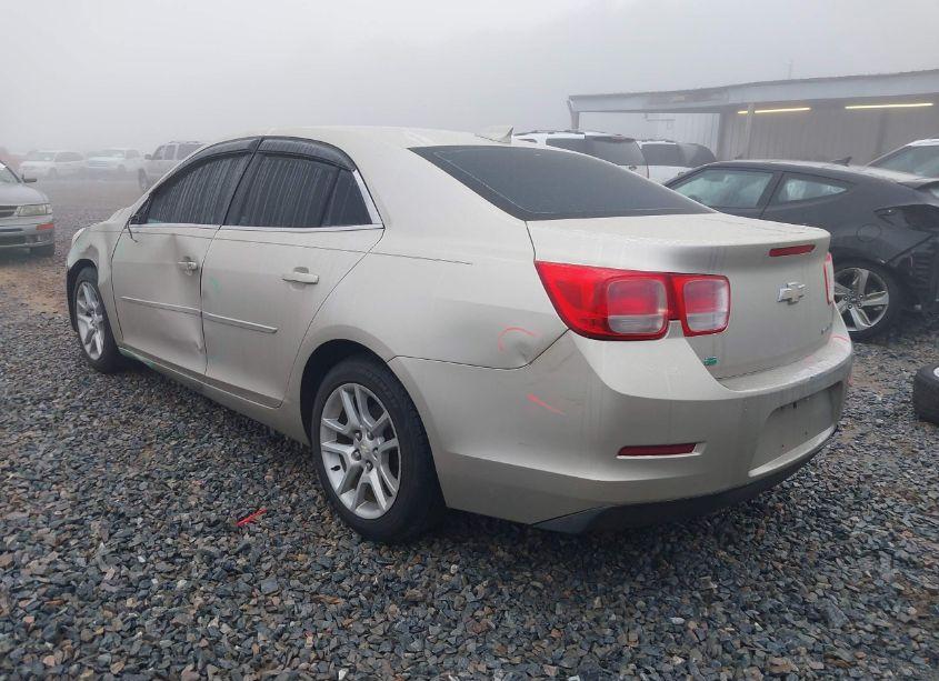 Photo 3 of 2015 Chevrolet Malibu 1LT (VIN 1G11C5SL4FF350729)