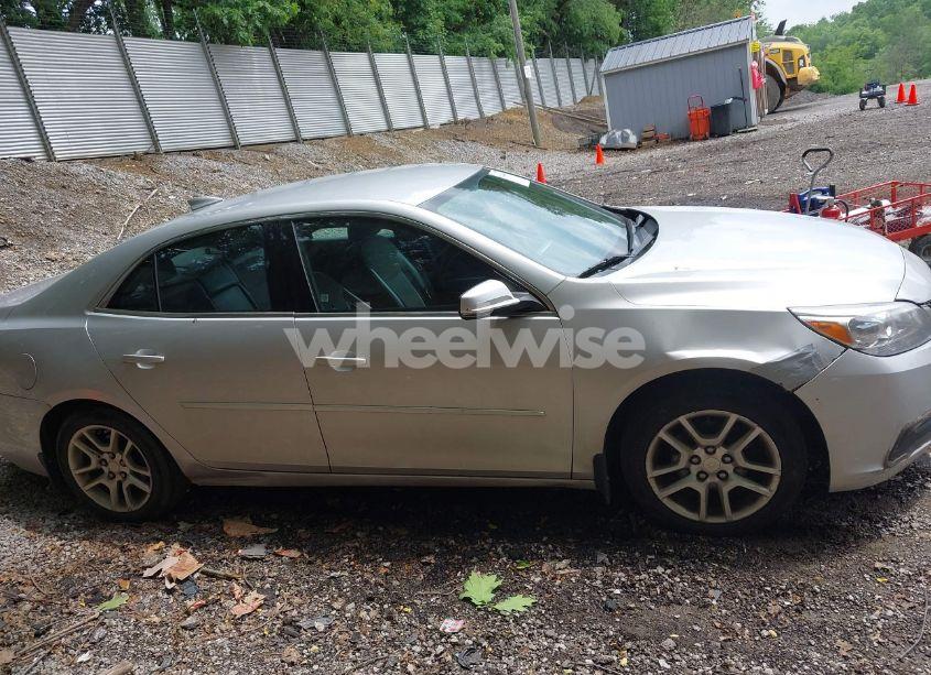 Photo 13 of 2015 Chevrolet Malibu 1LT (VIN 1G11C5SL4FF351783)