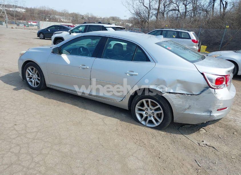 Photo 3 of 2014 Chevrolet Malibu 1LT (VIN 1G11C5SL5EF109812)