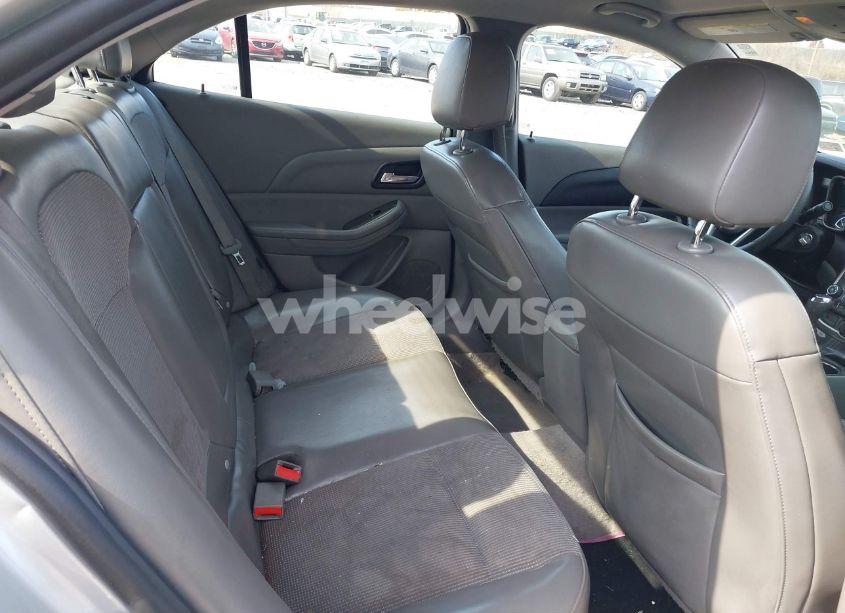 Photo 8 of 2014 Chevrolet Malibu 1LT (VIN 1G11C5SL5EF109812)