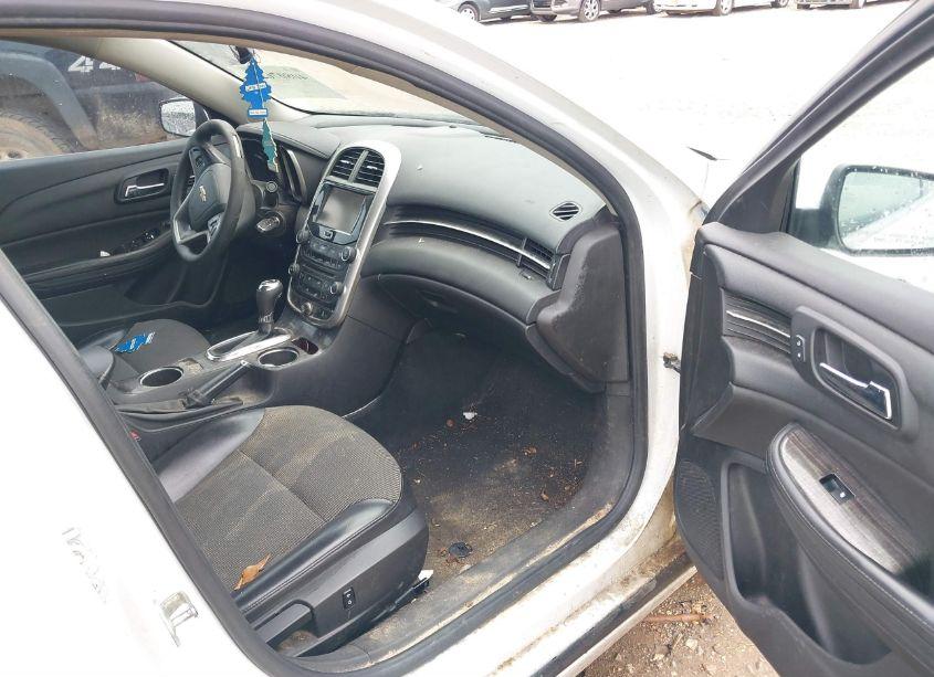 Photo 5 of 2014 Chevrolet Malibu 1LT (VIN 1G11C5SL5EF171128)