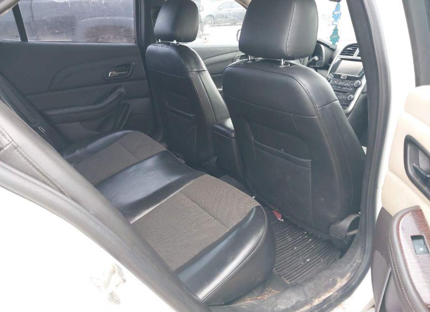Photo 8 of 2014 Chevrolet Malibu 1LT (VIN 1G11C5SL5EF171128)