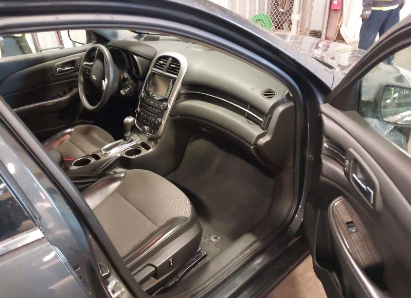 Photo 5 of 2014 Chevrolet Malibu 1LT (VIN 1G11C5SL5EF187510)