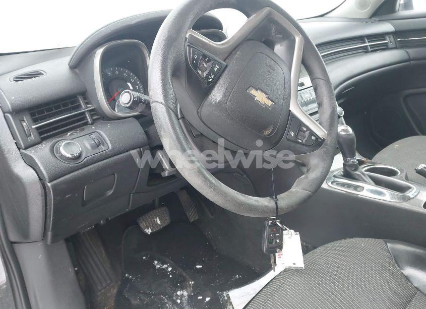 Photo 11 of 2014 Chevrolet Malibu 1LT (VIN 1G11C5SL5EF194487)