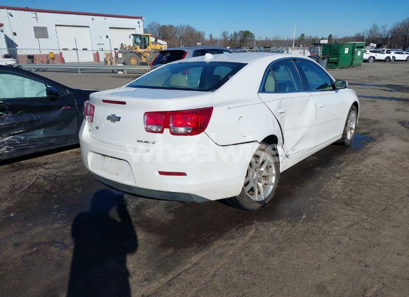 Photo 4 of 2014 Chevrolet Malibu 1LT (VIN 1G11C5SL5EF251383)