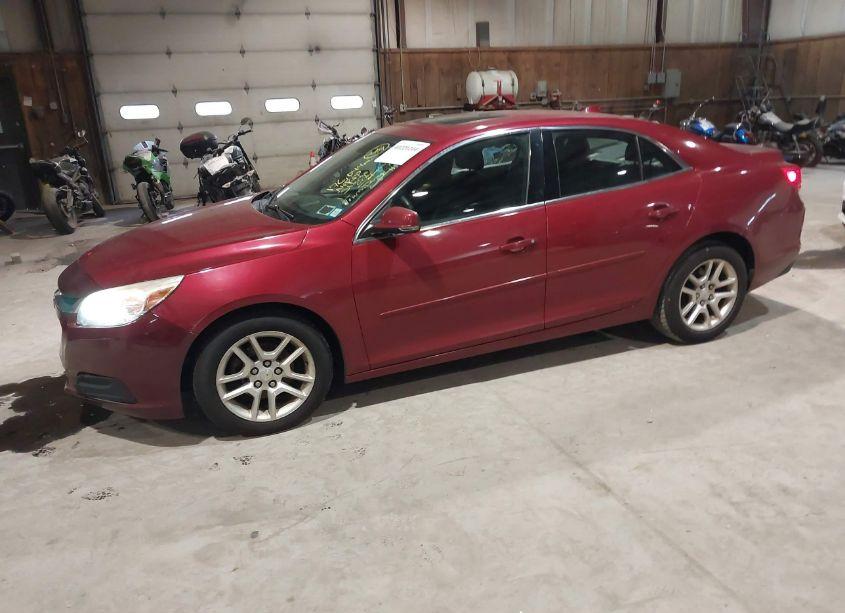 Photo 2 of 2014 Chevrolet Malibu 1LT (VIN 1G11C5SL5EF281743)