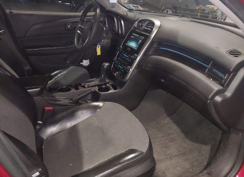 Photo 5 of 2014 Chevrolet Malibu 1LT (VIN 1G11C5SL5EF281743)