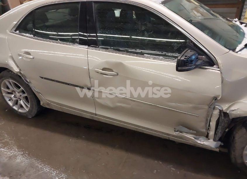 Photo 15 of 2014 Chevrolet Malibu 1LT (VIN 1G11C5SL5EF302218)