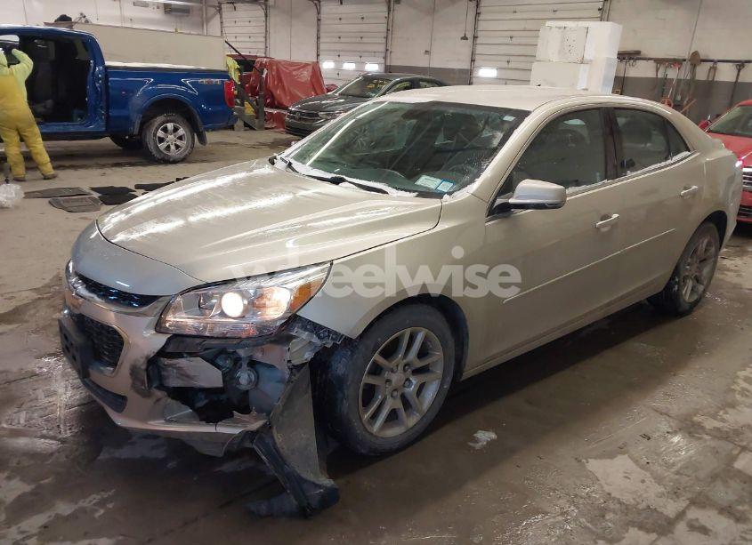 Photo 2 of 2014 Chevrolet Malibu 1LT (VIN 1G11C5SL5EF302218)
