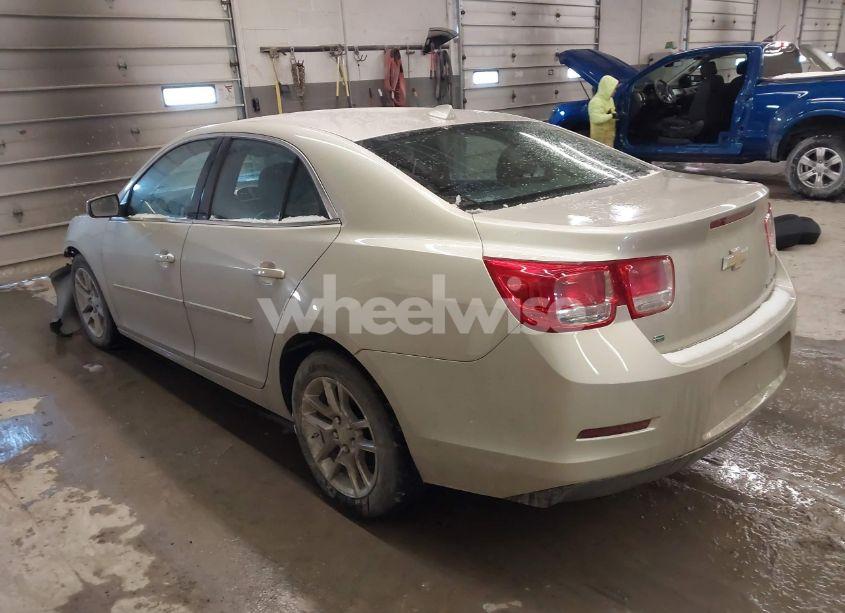 Photo 3 of 2014 Chevrolet Malibu 1LT (VIN 1G11C5SL5EF302218)