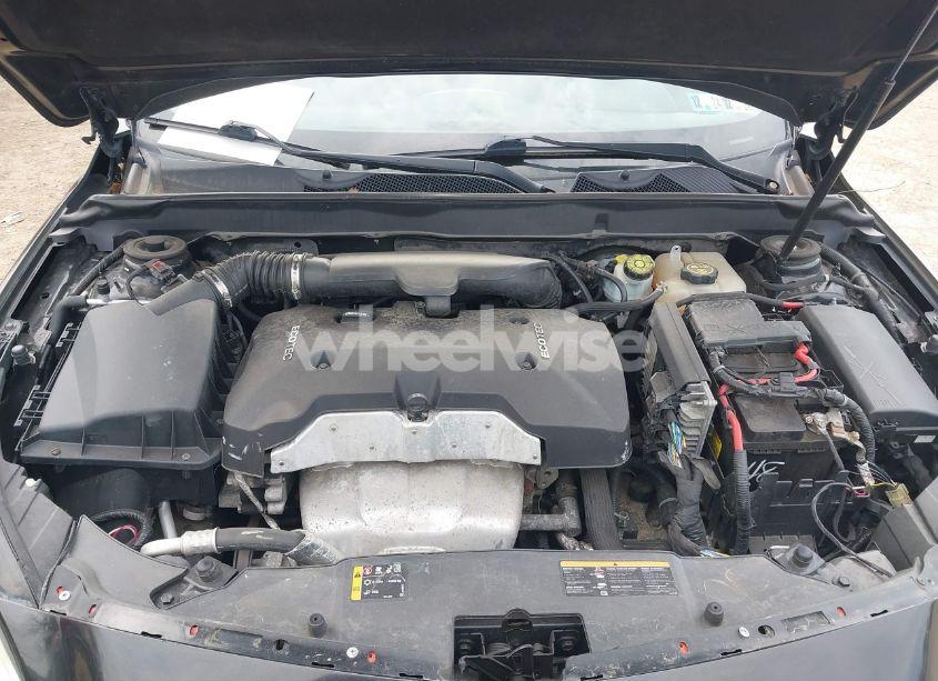 Photo 10 of 2015 Chevrolet Malibu 1LT (VIN 1G11C5SL5FF100514)